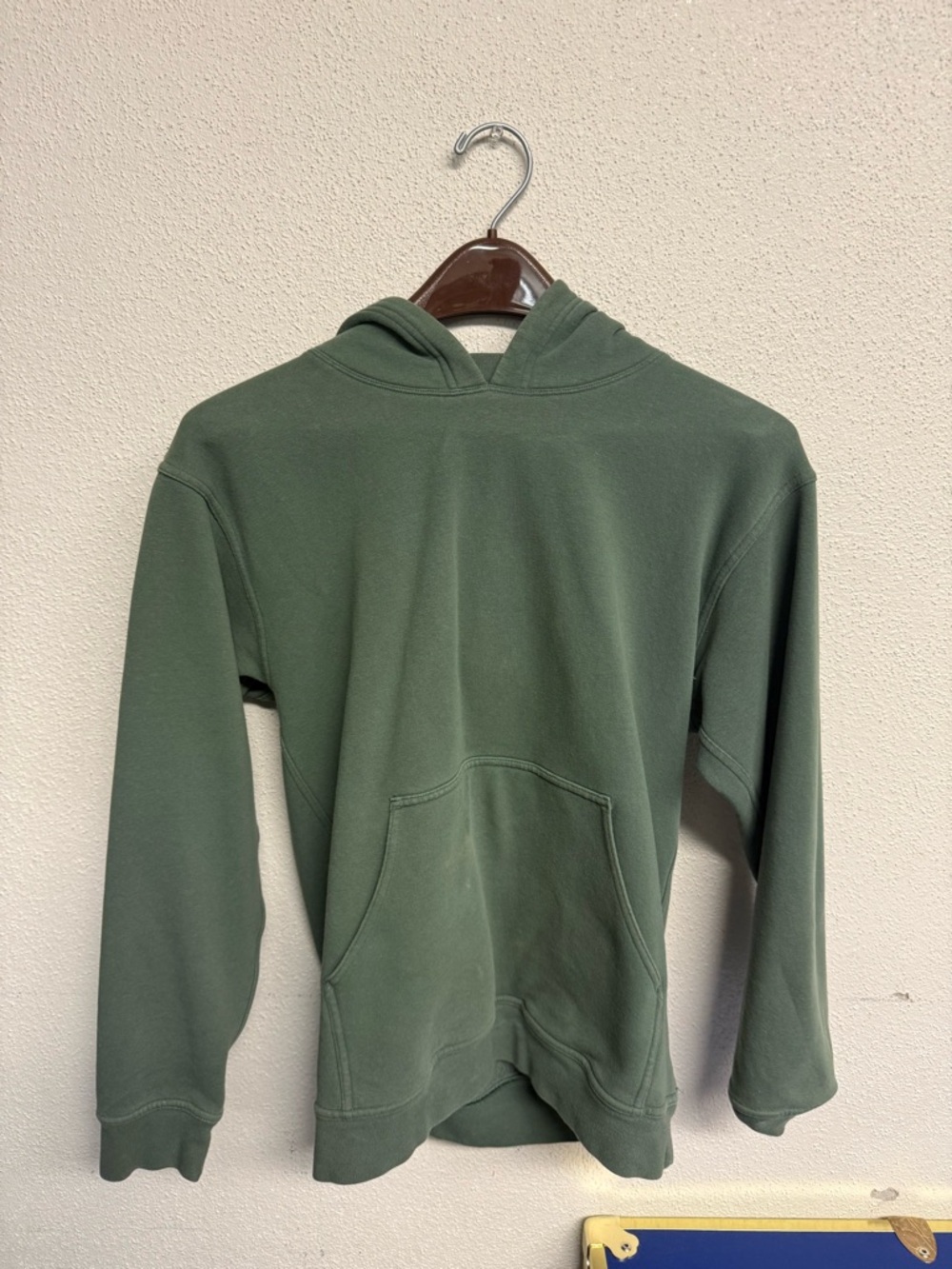 Women’s Lululemon Sweatshirt